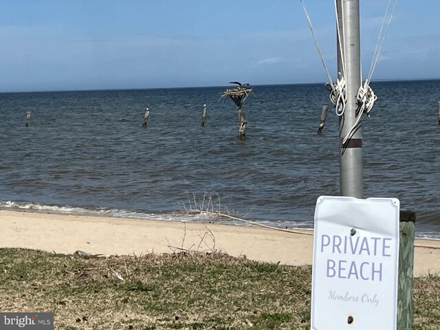 4780 Breezy Point Rd, Chesapeake Beach, MD 20732