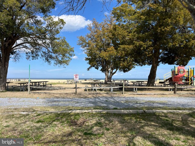 4780 Breezy Point Rd, Chesapeake Beach, MD 20732
