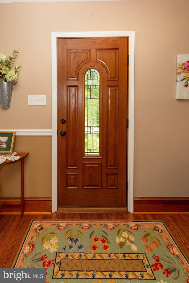 312 E 7th Ave, Trappe, PA 19426 - foyer entrance featuring baseboards and wood finished floors