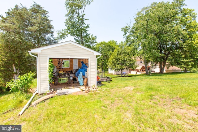 312 E 7th Ave, Trappe, PA 19426 - view of grassy yard with an outbuilding