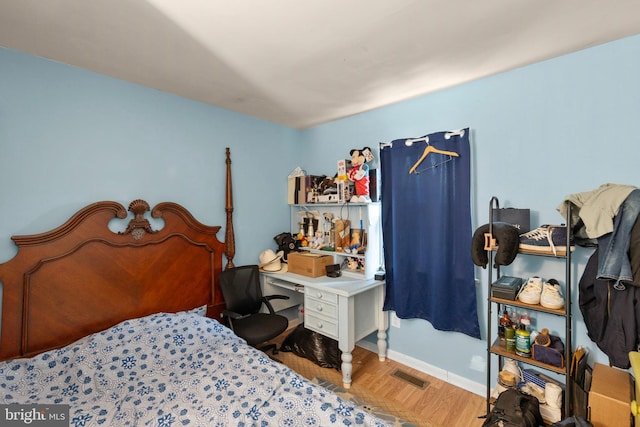 320 Lee St, Front Royal, VA 22630 - bedroom featuring wood finished floors and baseboards
