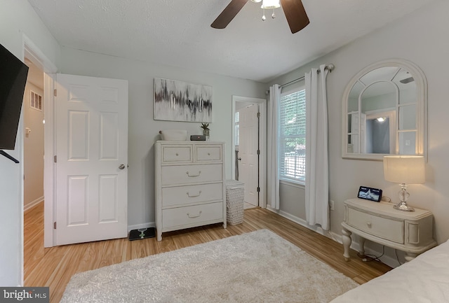 26055 Prospect Hill Rd, Mechanicsville, MD 20659 - bedroom featuring wood finished floors and baseboards