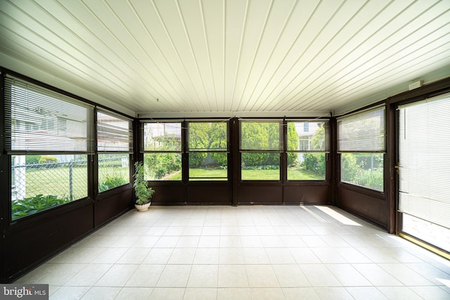 7911 Farnsworth St, Philadelphia, PA 19152 - unfurnished sunroom with french doors