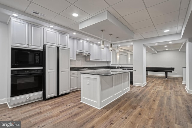 1637 Cold Bottom Rd, Sparks Glencoe, MD 21152 - kitchen with black appliances, wood finished floors, baseboards, a sink, and recessed lighting