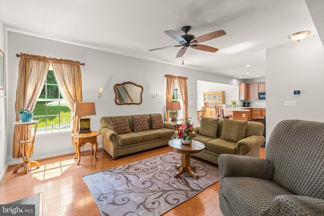 3611 Cogswell Ct, Abingdon, MD 21009 - living room featuring ceiling fan, light wood finished floors, baseboards, and recessed lighting