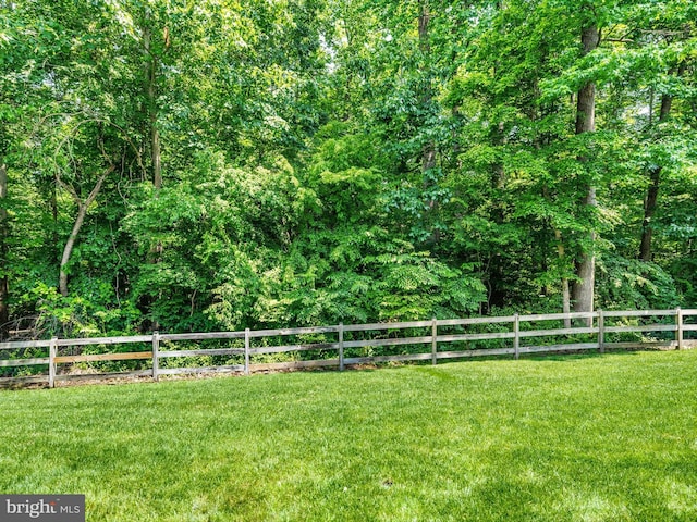 15446 Symondsbury Way, Upper Marlboro, MD 20774 - view of yard