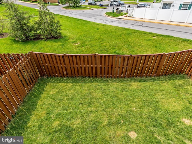 6529 Carston Ct, Frederick, MD 21703 - view of yard