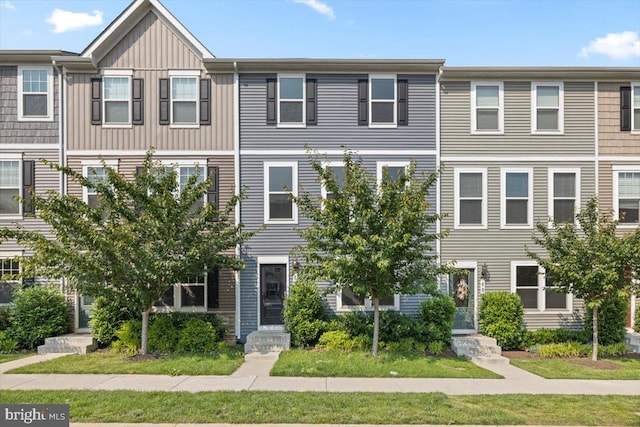 64 Anthem St, Ranson, WV 25438 - townhome / multi-family property featuring board and batten siding