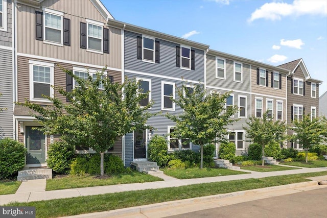 64 Anthem St, Ranson, WV 25438 - townhome / multi-family property featuring board and batten siding