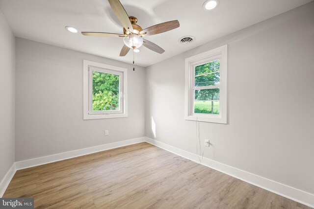 8255 Mertztown Rd, Alburtis, PA 18011 - unfurnished room featuring a ceiling fan, baseboards, light wood-type flooring, and recessed lighting