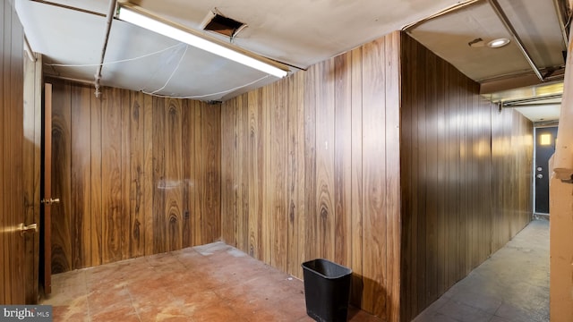 6254 Marsden St, Philadelphia, PA 19135 - finished basement with wooden walls