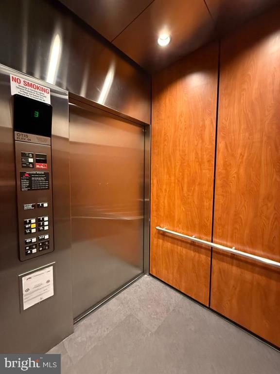 12000 Market St Unit 324, Reston, VA 20190 - view of elevator