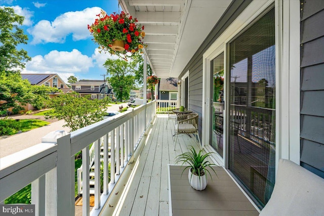 1323 Washington Dr, Annapolis, MD 21403 - wooden deck featuring a residential view