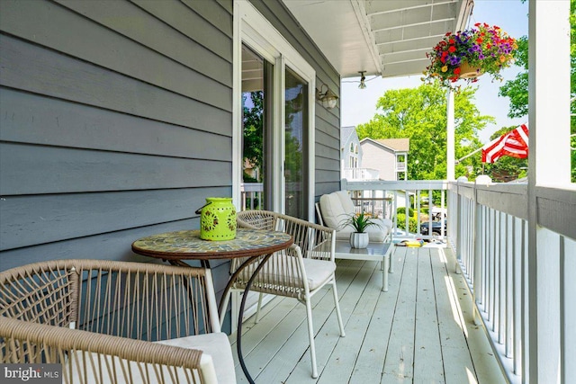 1323 Washington Dr, Annapolis, MD 21403 - view of deck
