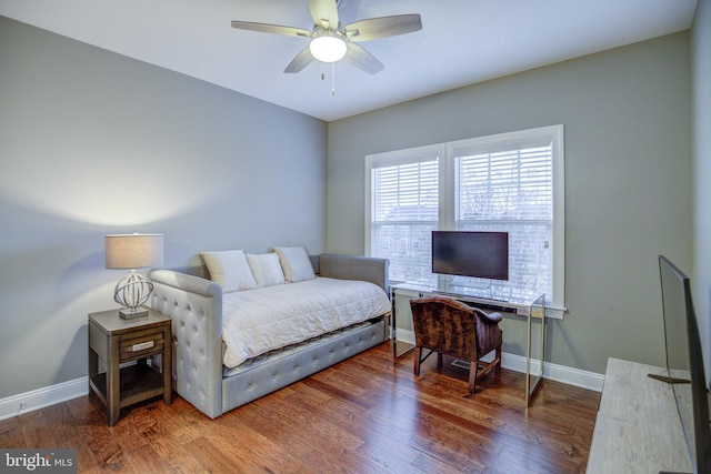 41031 Brook Grove Dr, Aldie, VA 20105 - bedroom featuring baseboards, wood finished floors, and a ceiling fan
