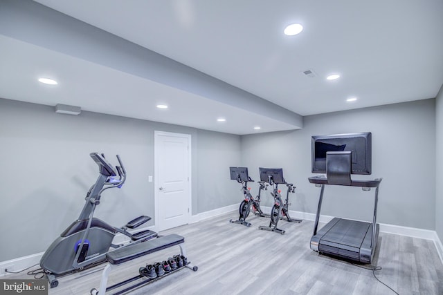 41031 Brook Grove Dr, Aldie, VA 20105 - workout area featuring recessed lighting, wood finished floors, and baseboards