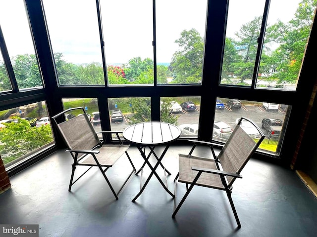 8350 Greensboro Dr Unit 218, Mclean, VA 22102 - view of sunroom