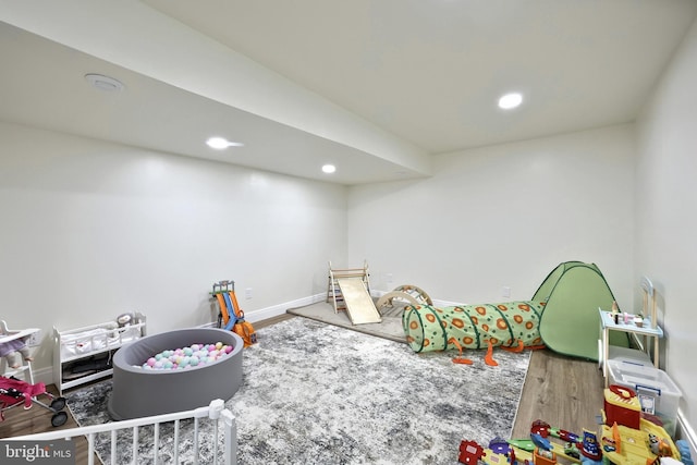 252 Valley View Cir, York, PA 17408 - rec room featuring wood finished floors, recessed lighting, and baseboards