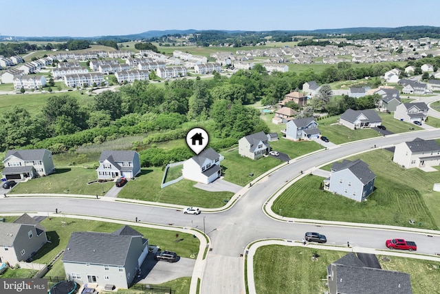 252 Valley View Cir, York, PA 17408 - aerial view of property and surrounding area featuring nearby suburban area