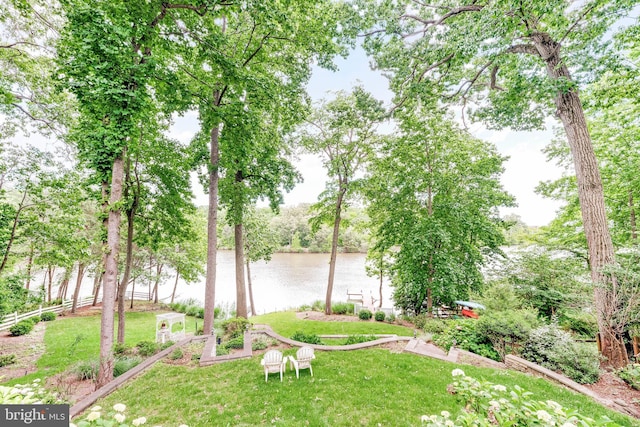 3209 Henson Ave, Annapolis, MD 21403 - view of yard featuring a water view