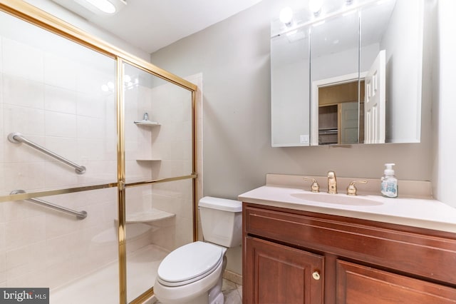 722 Scotch Way Unit C-26, West Chester, PA 19382 - bathroom featuring toilet, vanity, and a shower stall