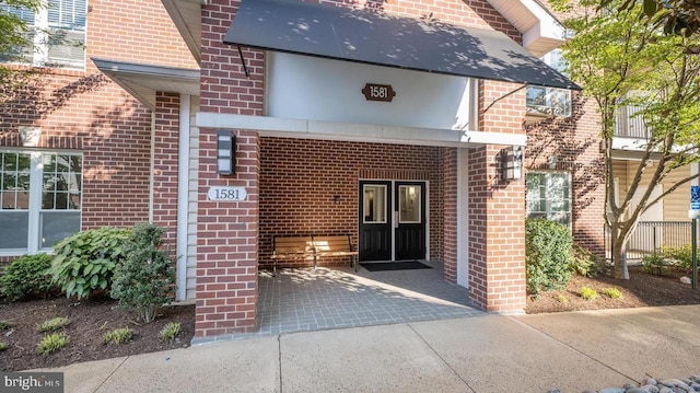 1581 Spring Gate Dr Unit 5207, Mclean, VA 22102 - entrance to property with brick siding