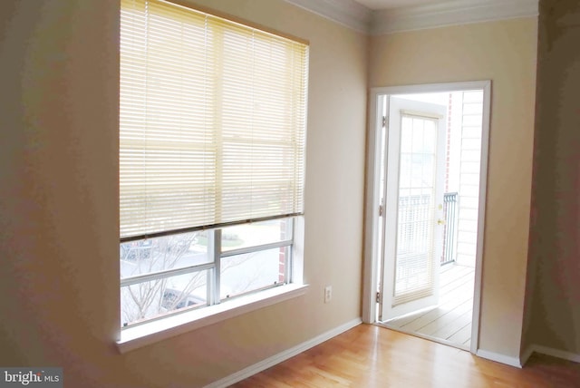 1581 Spring Gate Dr Unit 5207, Mclean, VA 22102 - entryway with wood finished floors, baseboards, and crown molding