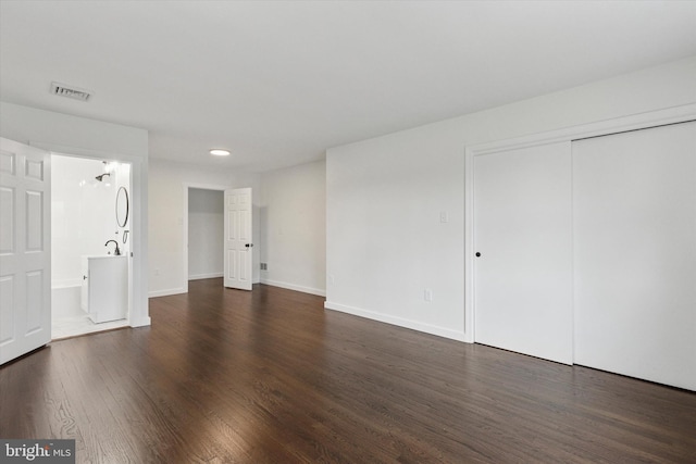1631 Old Schuylkill Rd, Spring City, PA 19475 - unfurnished living room featuring wood finished floors and recessed lighting