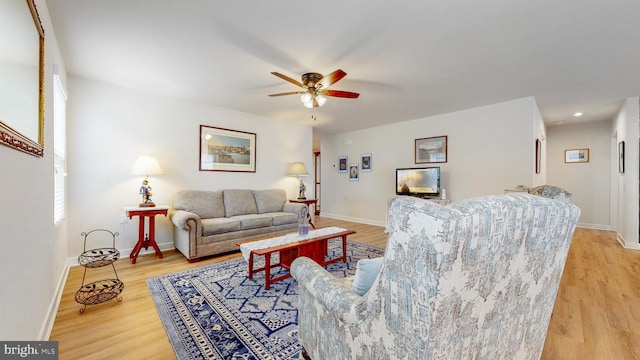 7643 Central Parke Blvd, Milford, DE 19963 - living area featuring ceiling fan, light wood finished floors, baseboards, and recessed lighting