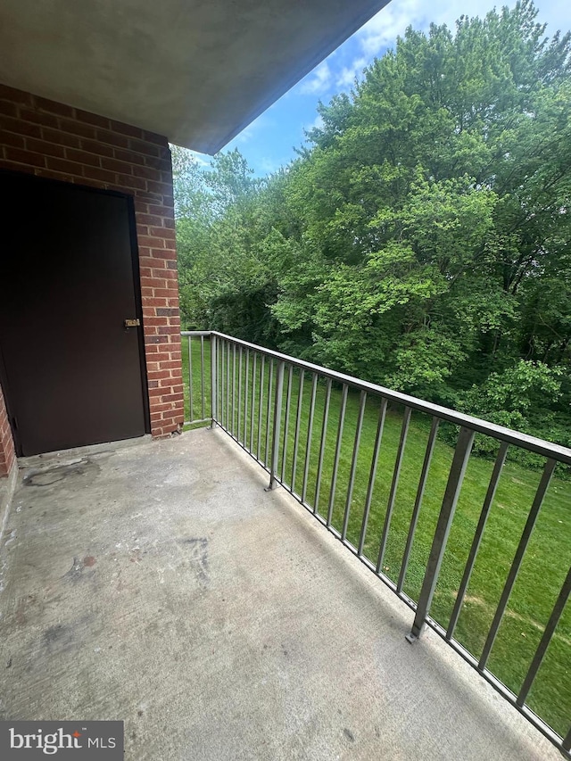 7971 Audubon Ave Unit 202, Alexandria, VA 22306 - view of balcony