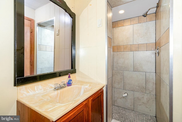 400 Berry Mountain Rd, Millersburg, PA 17061 - full bathroom featuring vanity, tiled shower, and recessed lighting