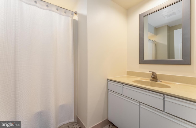 303 Knoll Way, Rocky Hill, NJ 08553 - full bathroom featuring vanity