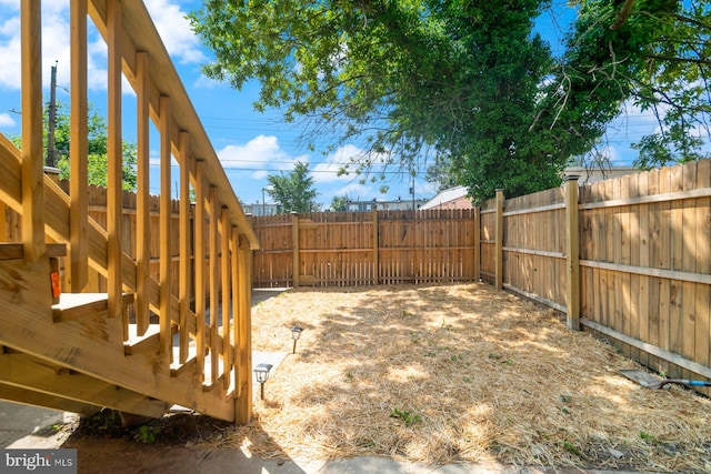 2817 Waldorf Ave, Baltimore, MD 21215 - view of fenced backyard
