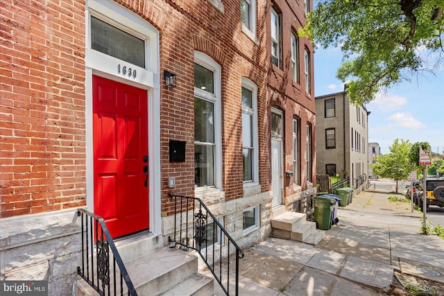 1630 E Biddle St, Baltimore, MD 21213 - property entrance with brick siding and stone siding