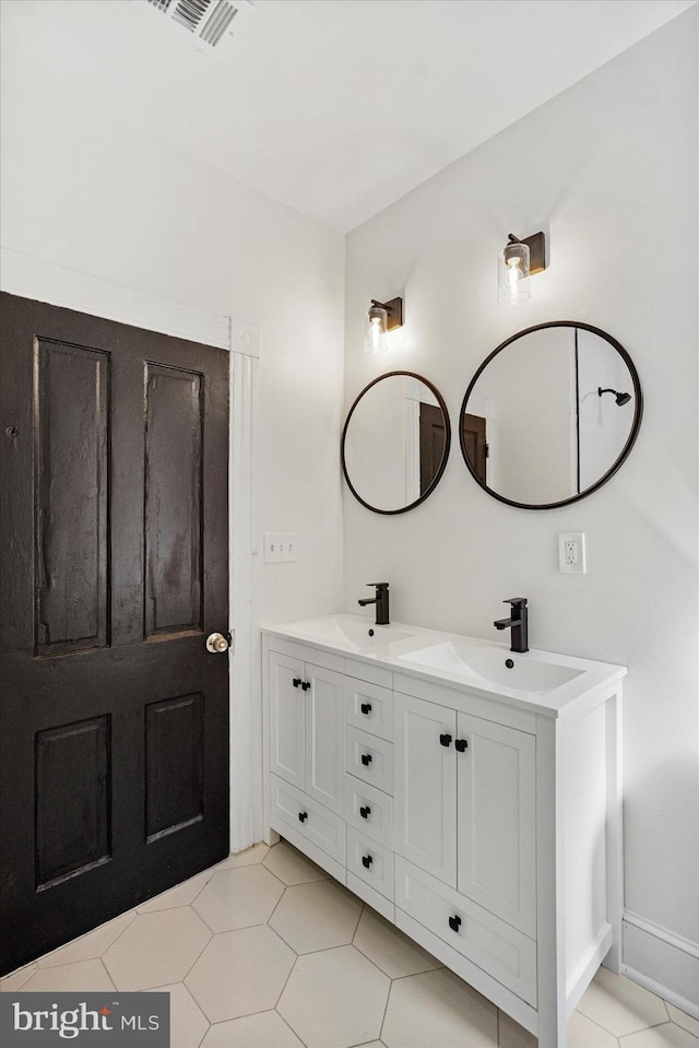 1630 E Biddle St, Baltimore, MD 21213 - full bathroom with double vanity