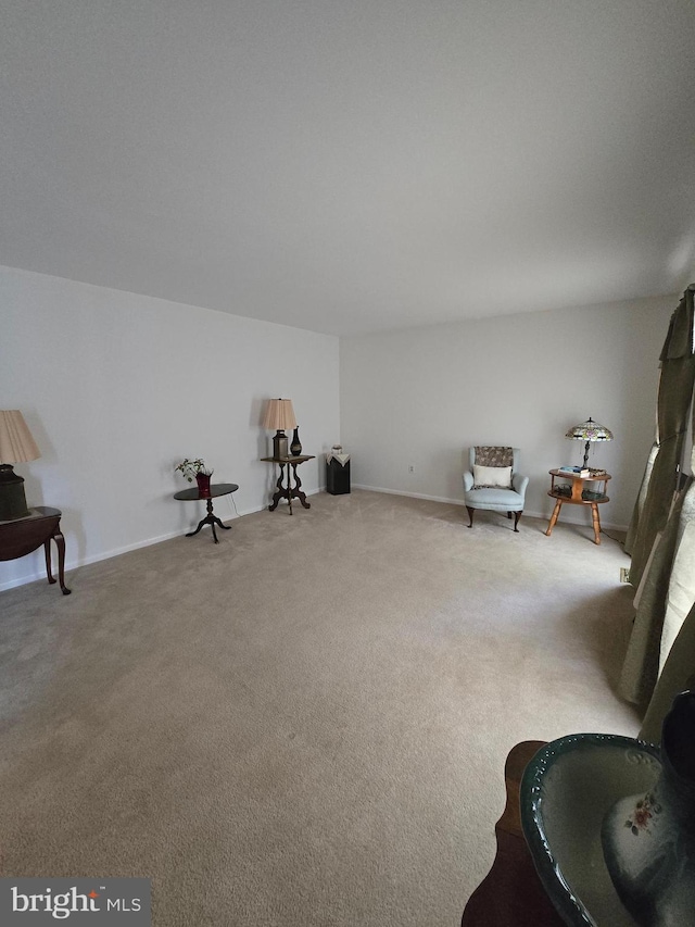 5546 Neddleton Ave, Woodbridge, VA 22193 - unfurnished room with carpet flooring