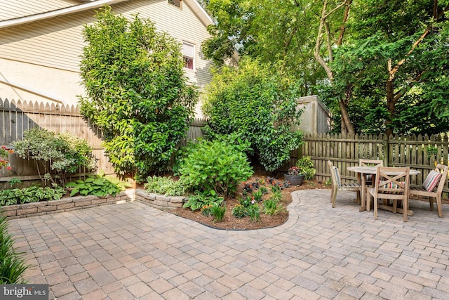 303 Conway Ave, Narberth, PA 19072 - fenced backyard featuring a patio and outdoor dining area