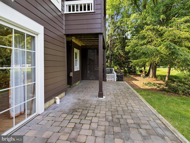 2772 Gingerview Ln, Annapolis, MD 21401 - view of patio