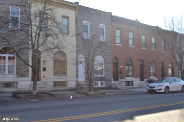 3111 E Baltimore St, Baltimore, MD 21224 - view of building exterior with entry steps