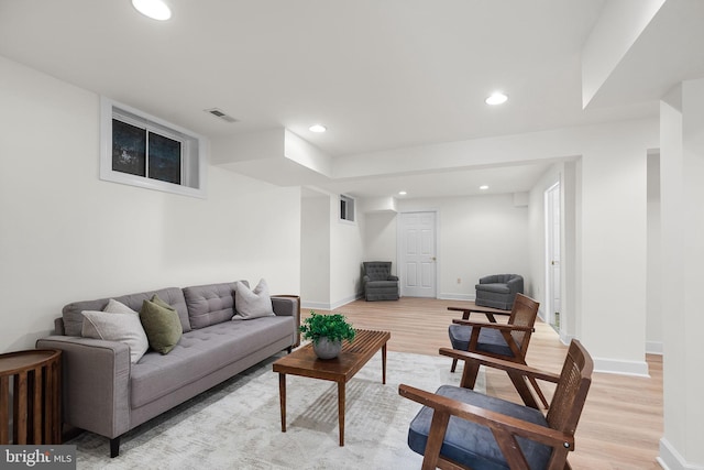 4920 Sunset Ln, Annandale, VA 22003 - living room with light wood-style flooring and recessed lighting