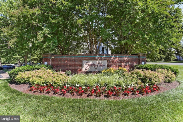 20273 Beechwood Ter Unit 103, Ashburn, VA 20147 - community sign with a yard