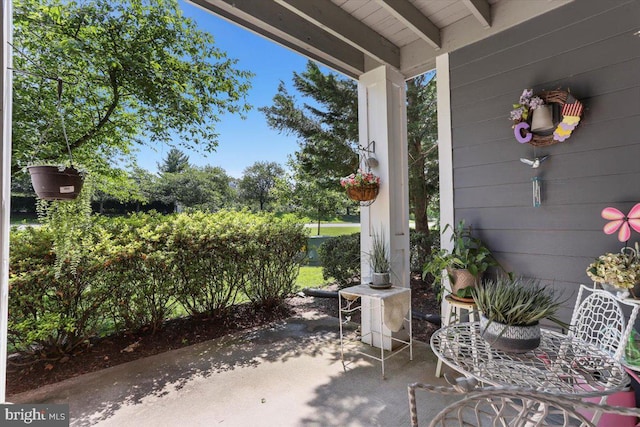 20273 Beechwood Ter Unit 103, Ashburn, VA 20147 - view of patio / terrace