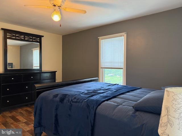 2329 Canby St, Harrisburg, PA 17103 - bedroom featuring a ceiling fan