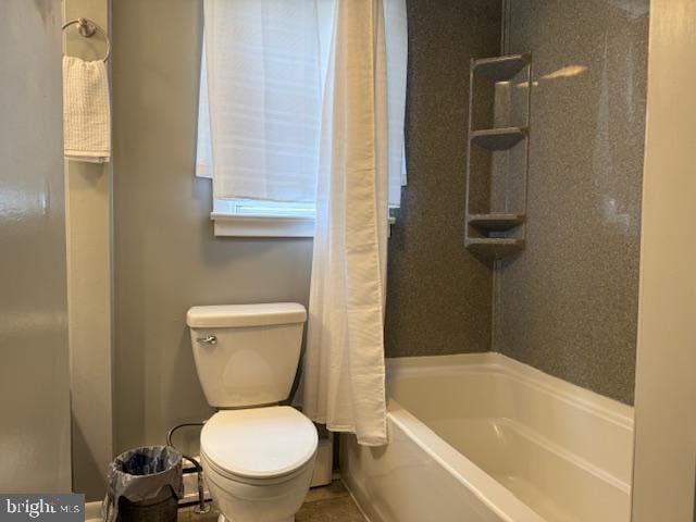 2329 Canby St, Harrisburg, PA 17103 - full bath featuring toilet and shower / tub combo