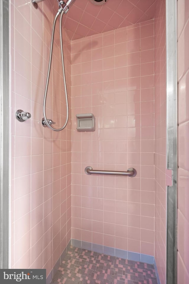 1101 Cherry Ln, Cinnaminson, NJ 08077 - bathroom with a stall shower