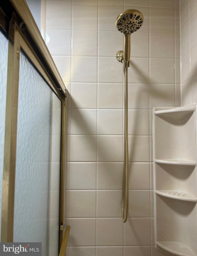 9031 Continental Pl, Landover, MD 20785 - bathroom with a shower stall