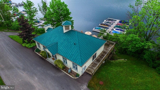 793 Mountainview Dr, Oakland, MD 21550 - aerial view of property and surrounding area featuring a large body of water