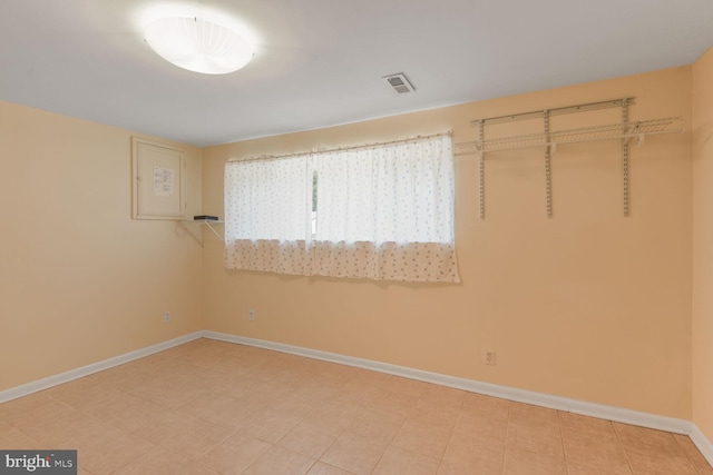 5729 Nevada St, Berwyn Heights, MD 20740 - unfurnished room with baseboards