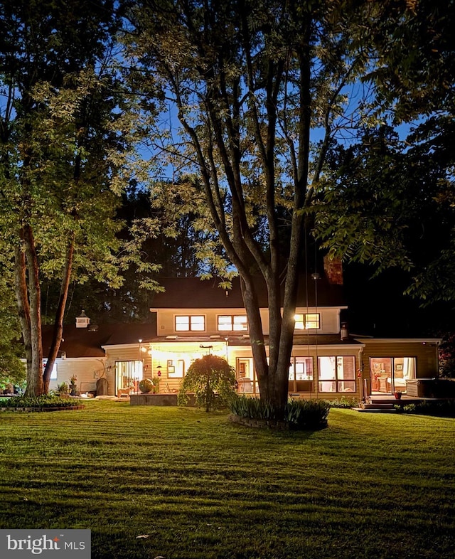712 E Seminary Ave E, Towson, MD 21286 - view of front of property featuring a front lawn