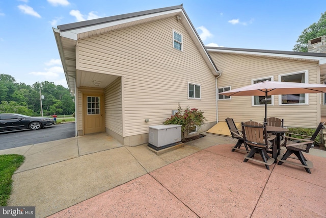 284 Little New York Rd, Rising Sun, MD 21911 - rear view of property with a patio area and outdoor dining space